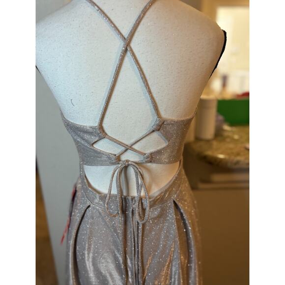 Crystal Doll Juniors Gold Sprakle A-Line Evening Gown Size 5 NEW - Picture 7 of 9